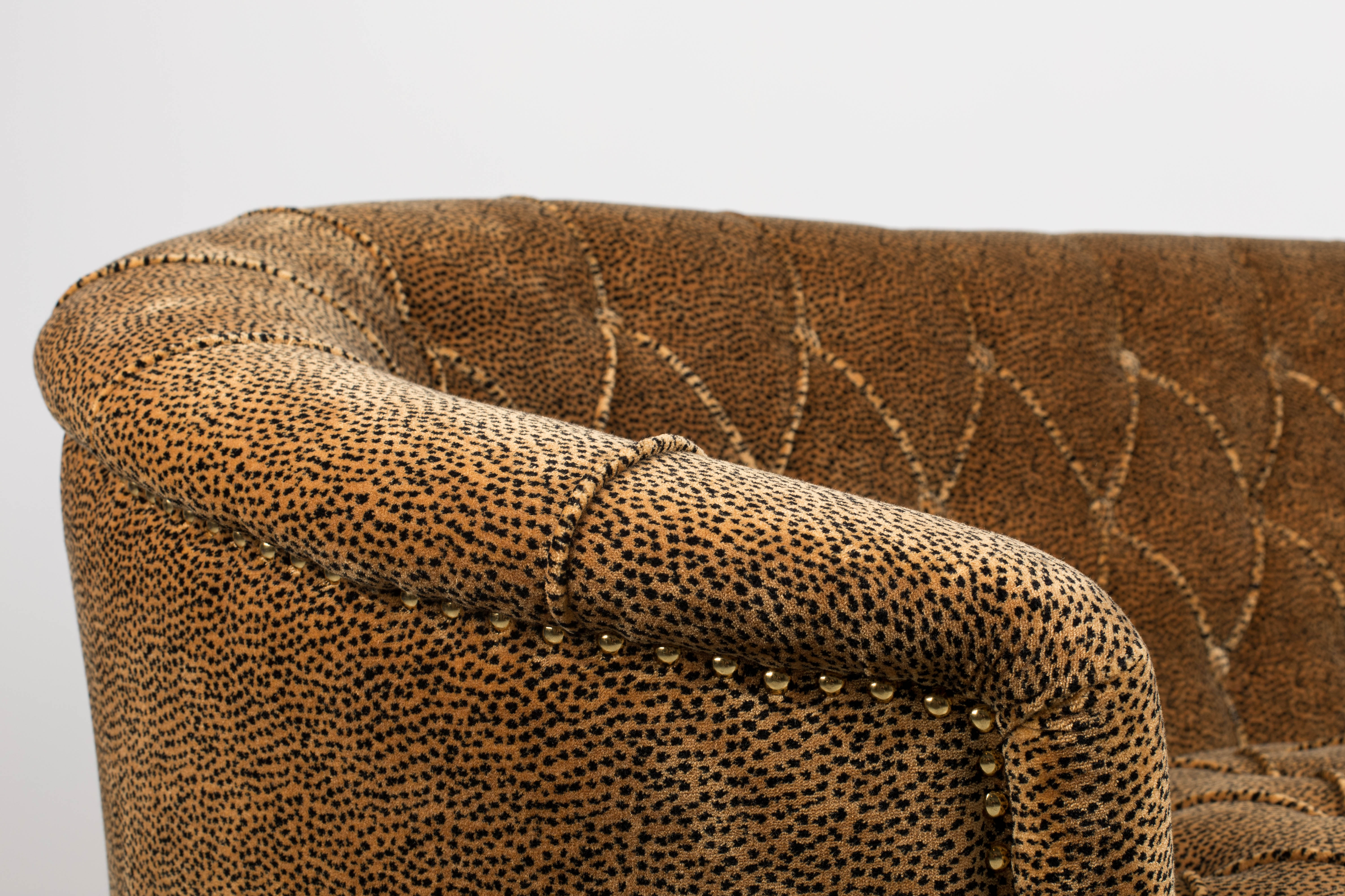 Bold Monkey Too Pretty To Sit On Panther Sofa